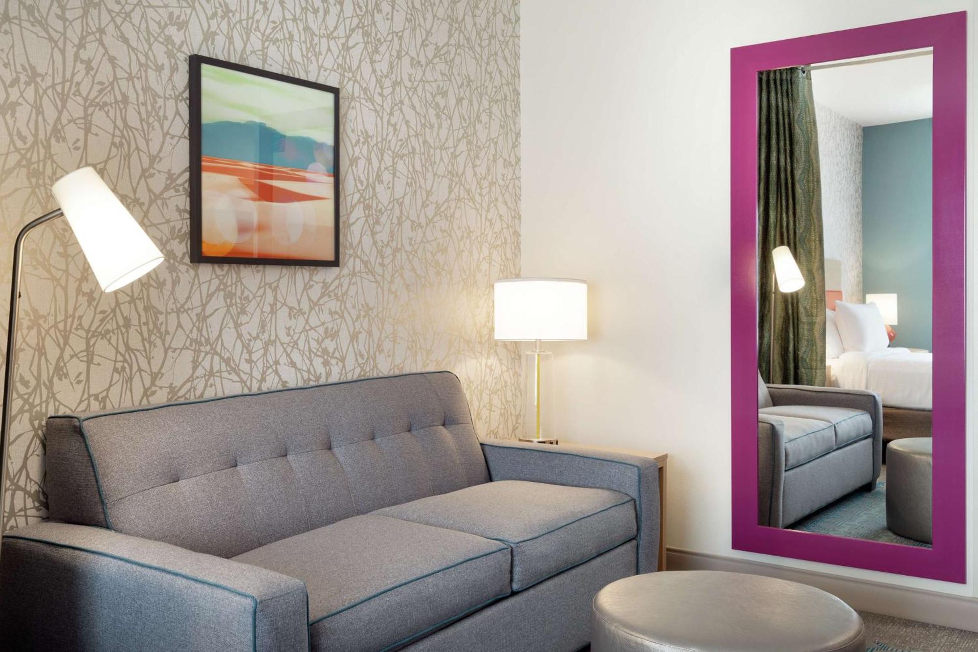 Home2 By Hilton White Sands Hotel 3*